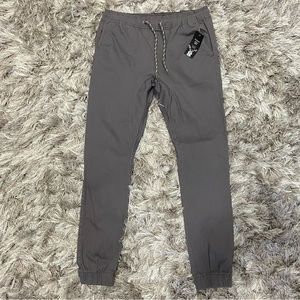 Hype stretch jogger men grey cotton, pockets, drawstring waist. Size M. NWT.